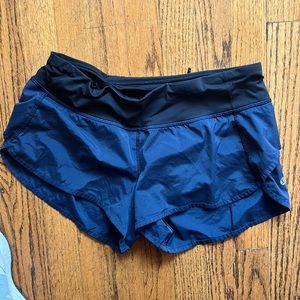 Lululemon 4 “ short